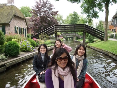 bootje varen giethoorn 